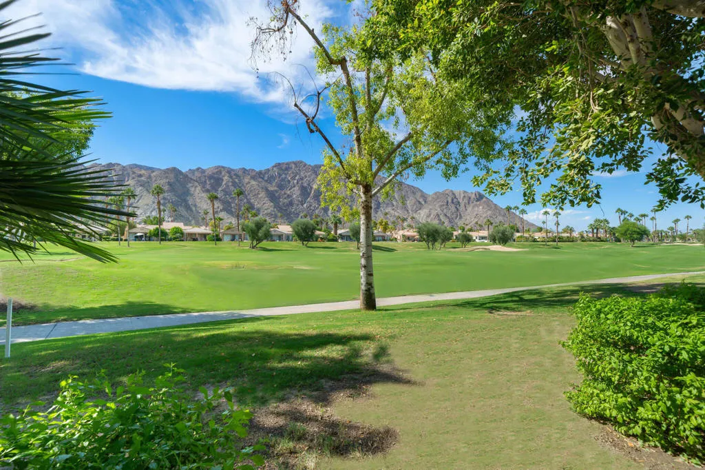55113 Shoal Creek, La Quinta, California 92253 home-pic-35