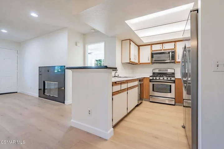 14-web-or-mls-_CK16595