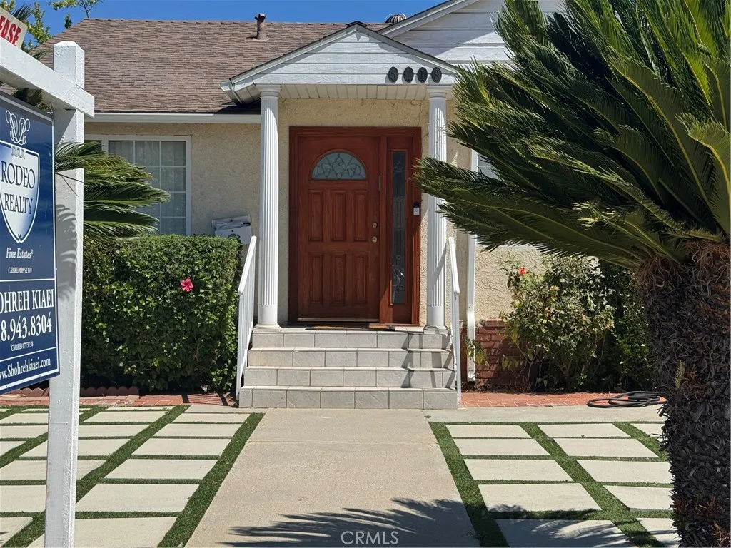 5118 Newcastle Avenue, Encino, California 91316, 3 Bedrooms Bedrooms, ,2 BathroomsBathrooms,Residential Lease,For Rent,Newcastle,SR25198139