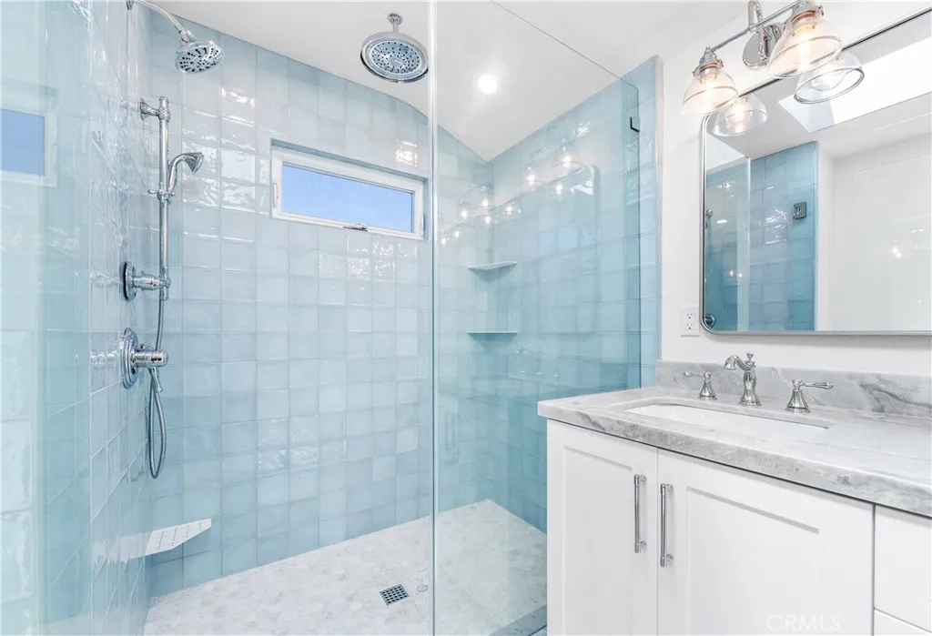 6781 Lawn Haven Drive, Huntington Beach, California 92648 home-pic-38