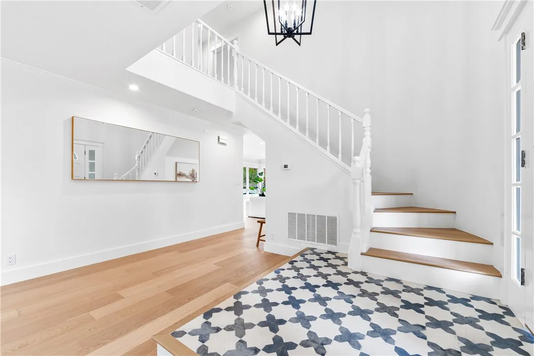 6781 Lawn Haven Drive, Huntington Beach, California 92648 home-pic-7