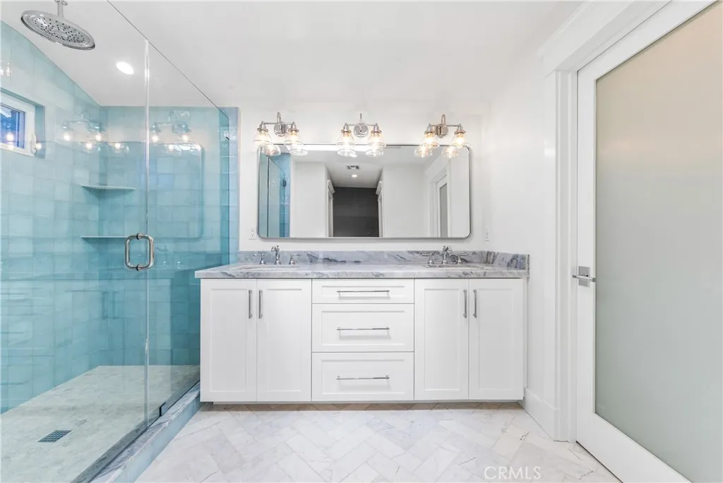 6781 Lawn Haven Drive, Huntington Beach, California 92648 home-pic-40