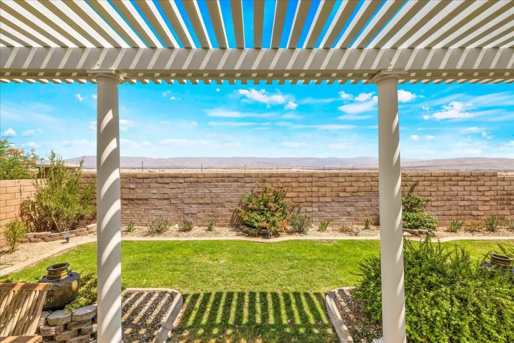 2090 Savanna Way, Palm Springs, California 92262 home-pic-10