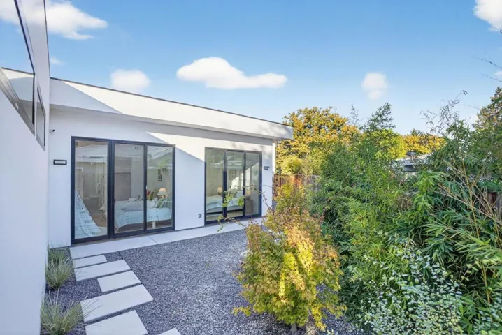 769 Allen Court, Palo Alto, California 94303