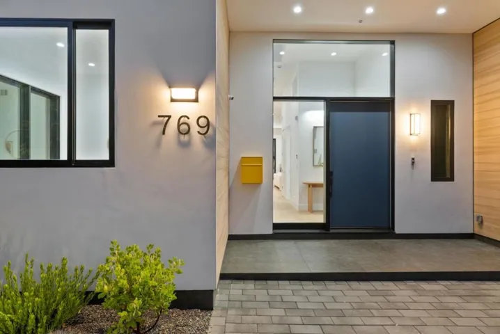 769 Allen Court, Palo Alto, California 94303