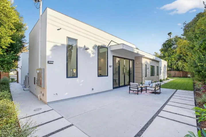 769 Allen Court, Palo Alto, California 94303