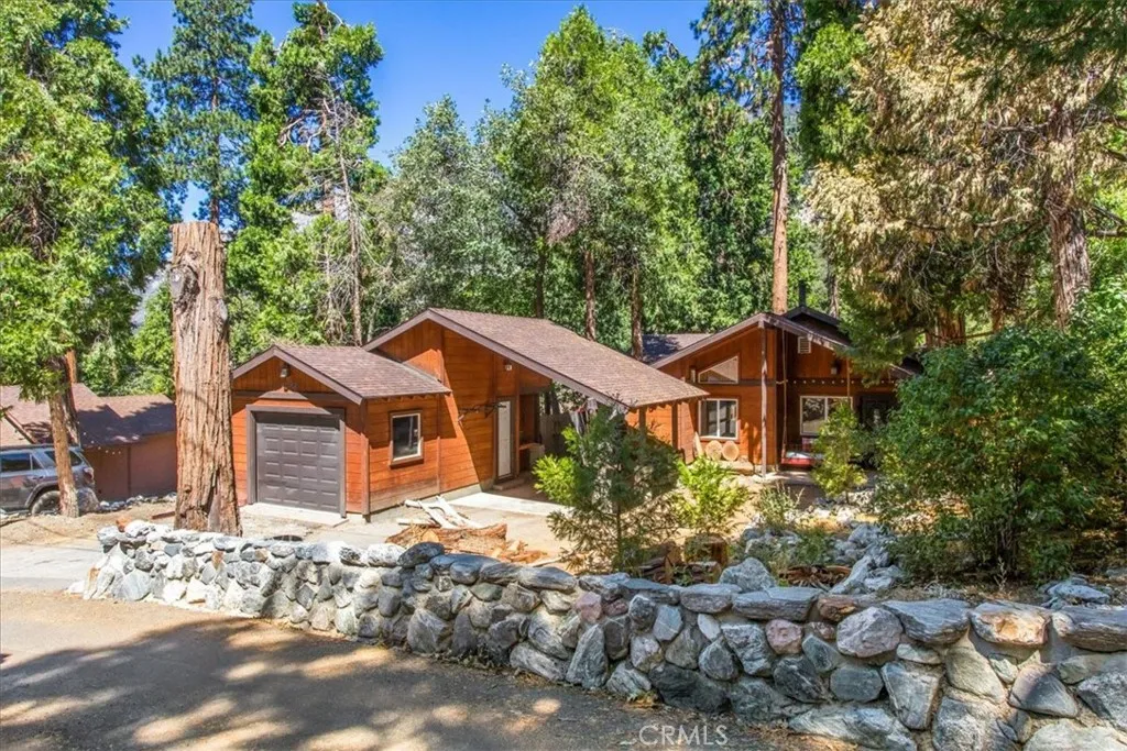 41062 Pine Drive, Forest Falls, California 92339 home-pic-3
