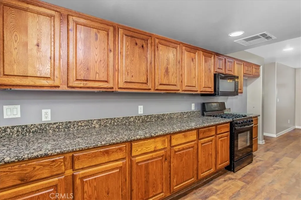 41062 Pine Drive, Forest Falls, California 92339 home-pic-13