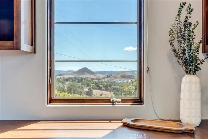 1870 Alrita Street, San Luis Obispo, California 93401