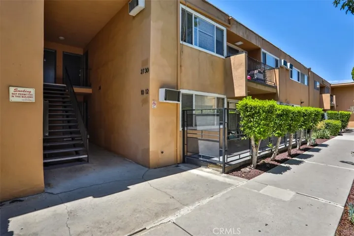 20951 Roscoe Boulevard, Canoga Park, California 91304