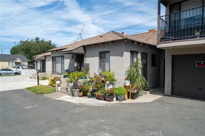 411 N Eastwood Avenue, Santa Ana, California 92701