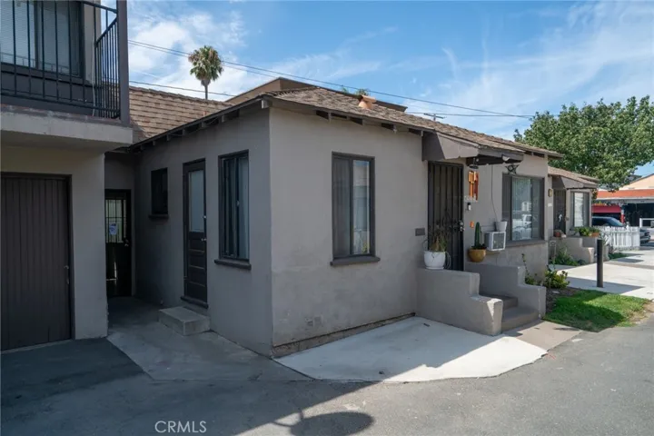 411 N Eastwood Avenue, Santa Ana, California 92701