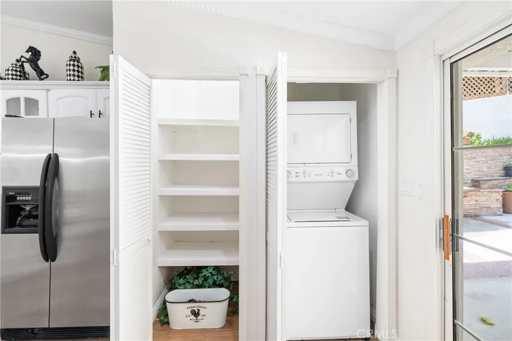 624 Redfield Avenue, Los Angeles, California 90042 home-pic-13