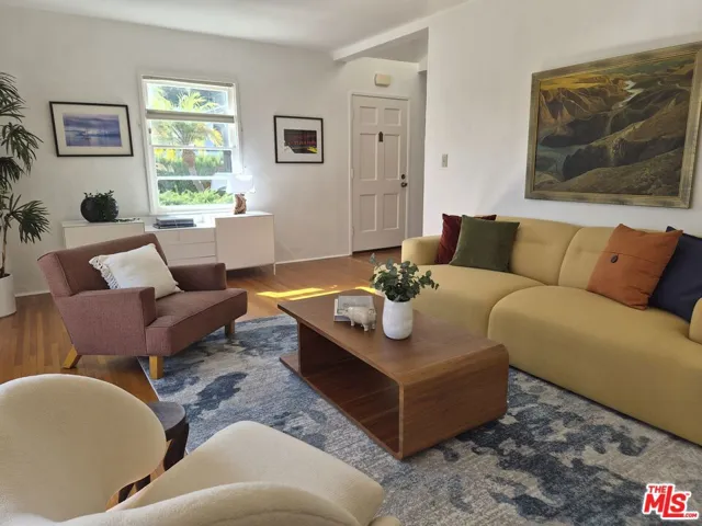 728 11th Street, Santa Monica, California 90402