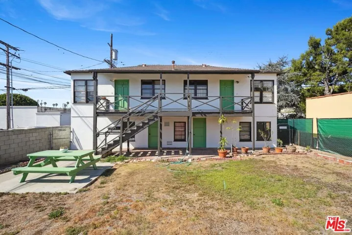 728 11th Street, Santa Monica, California 90402