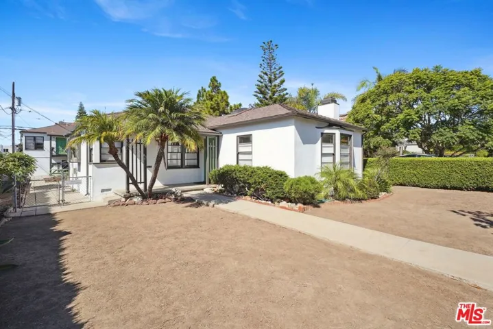 728 11th Street, Santa Monica, California 90402