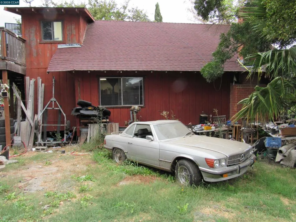 5281 Sandmound Blvd, Oakley, California 94561 home-pic-4