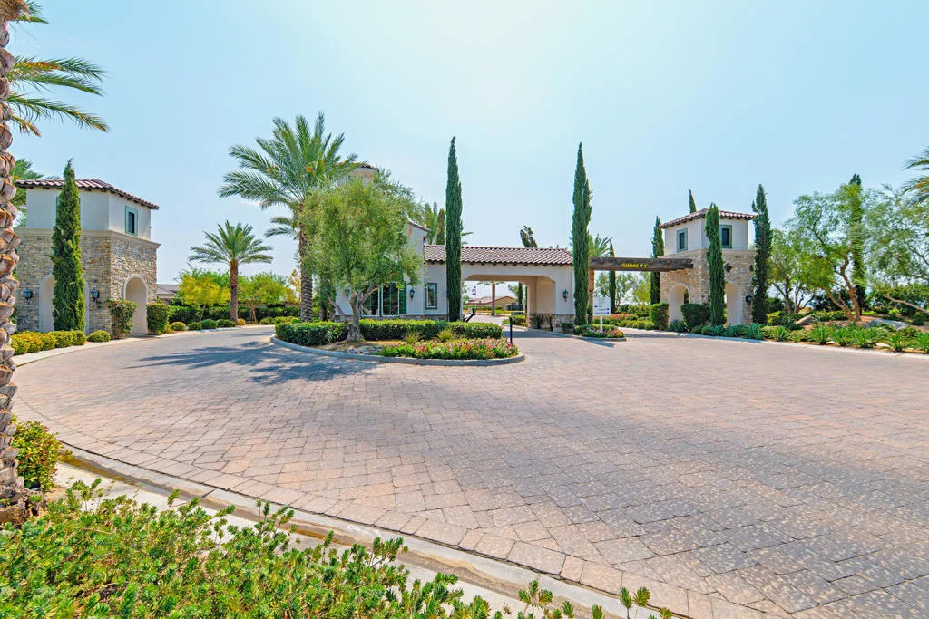 85571 Adria Drive, Indio, California 92203 home-pic-28