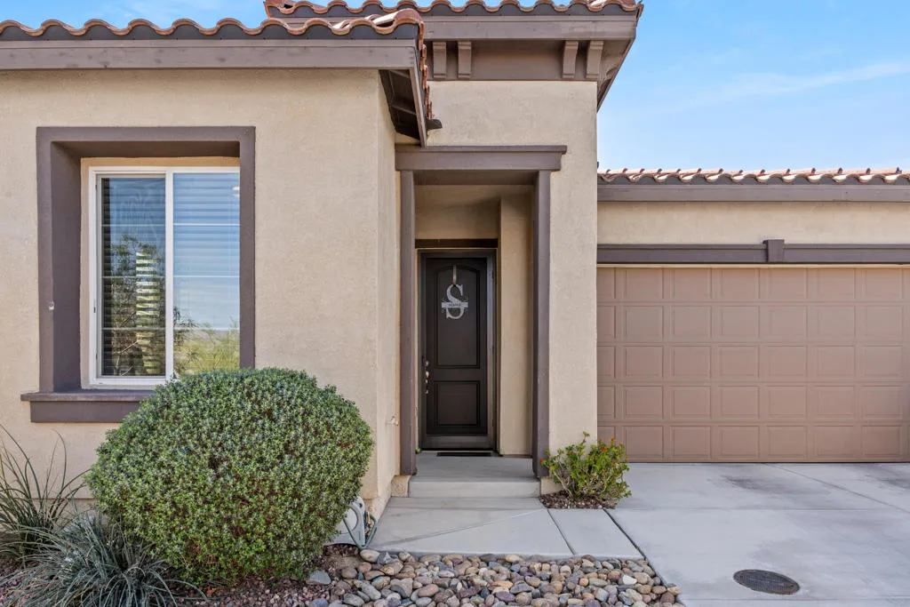 85571 Adria Drive, Indio, California 92203 home-pic-2