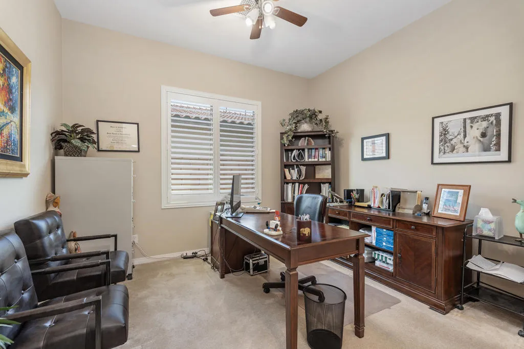 85571 Adria Drive, Indio, California 92203 home-pic-18