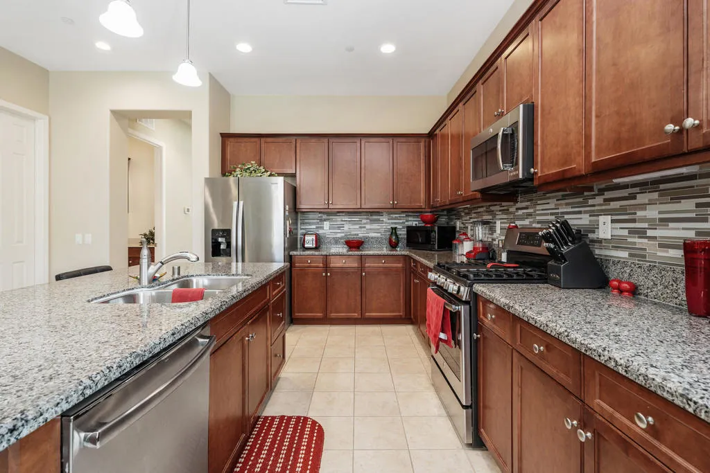 85571 Adria Drive, Indio, California 92203 home-pic-7