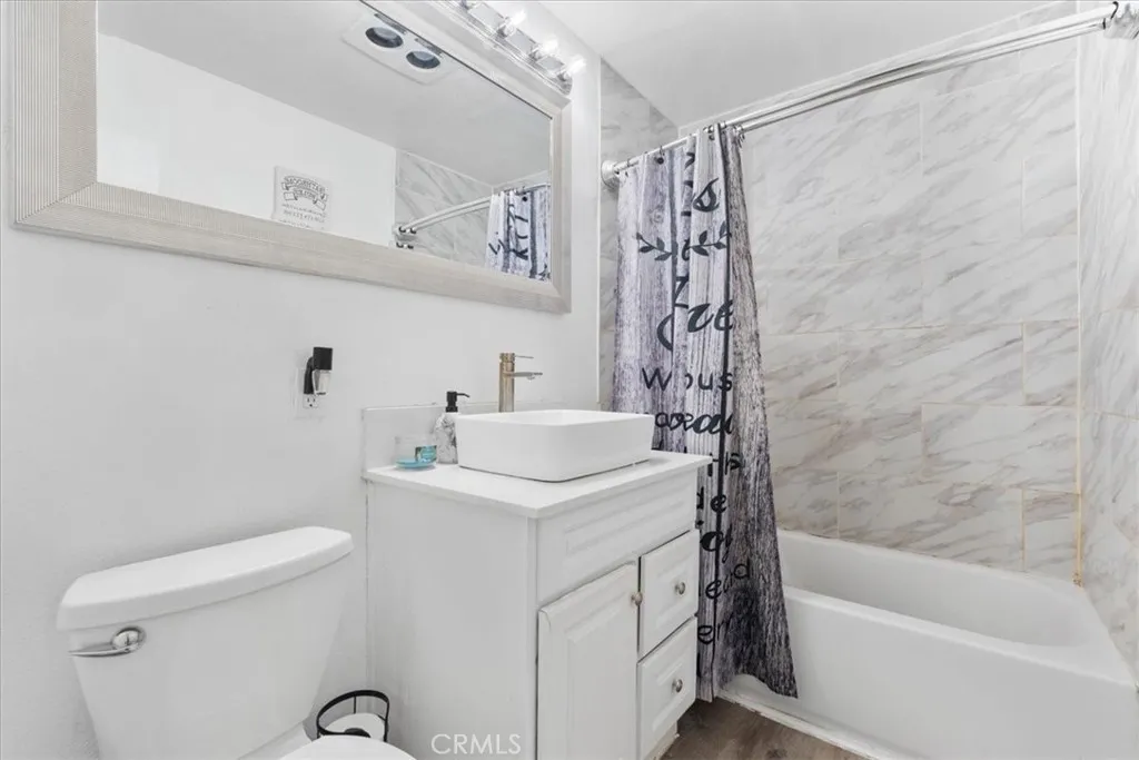 1417 W Marshall Boulevard, San Bernardino, California 92405 home-pic-22