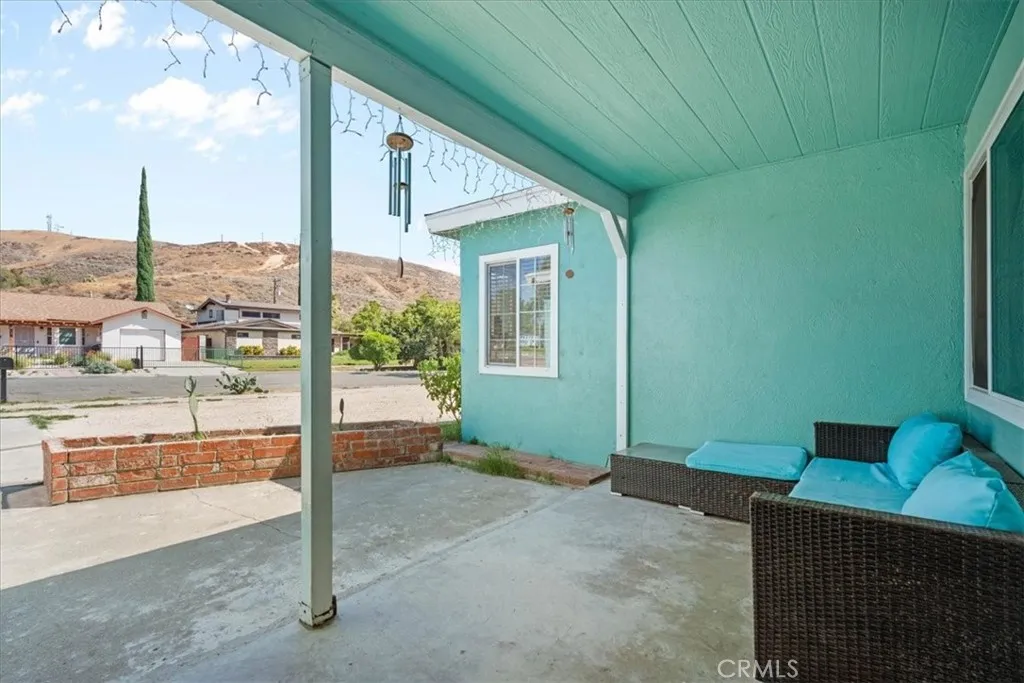 1417 W Marshall Boulevard, San Bernardino, California 92405 home-pic-5