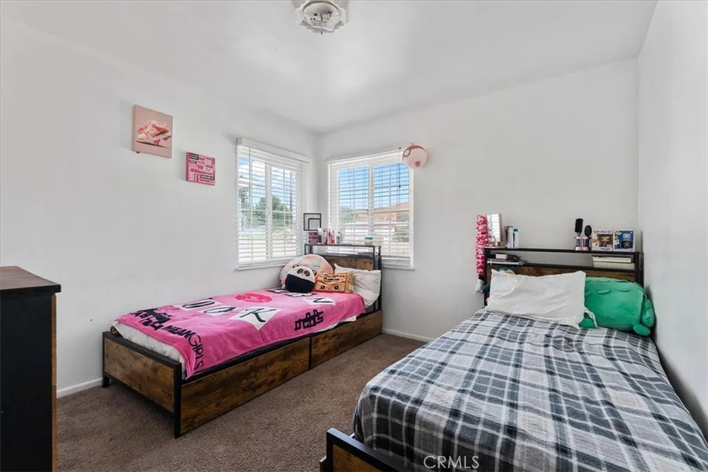 1417 W Marshall Boulevard, San Bernardino, California 92405 home-pic-20