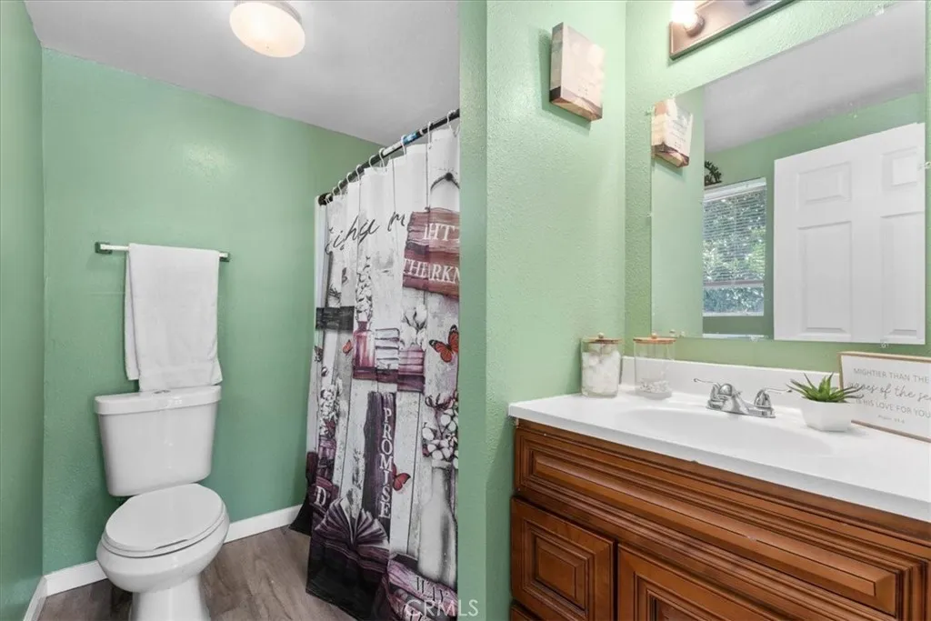 1417 W Marshall Boulevard, San Bernardino, California 92405 home-pic-19