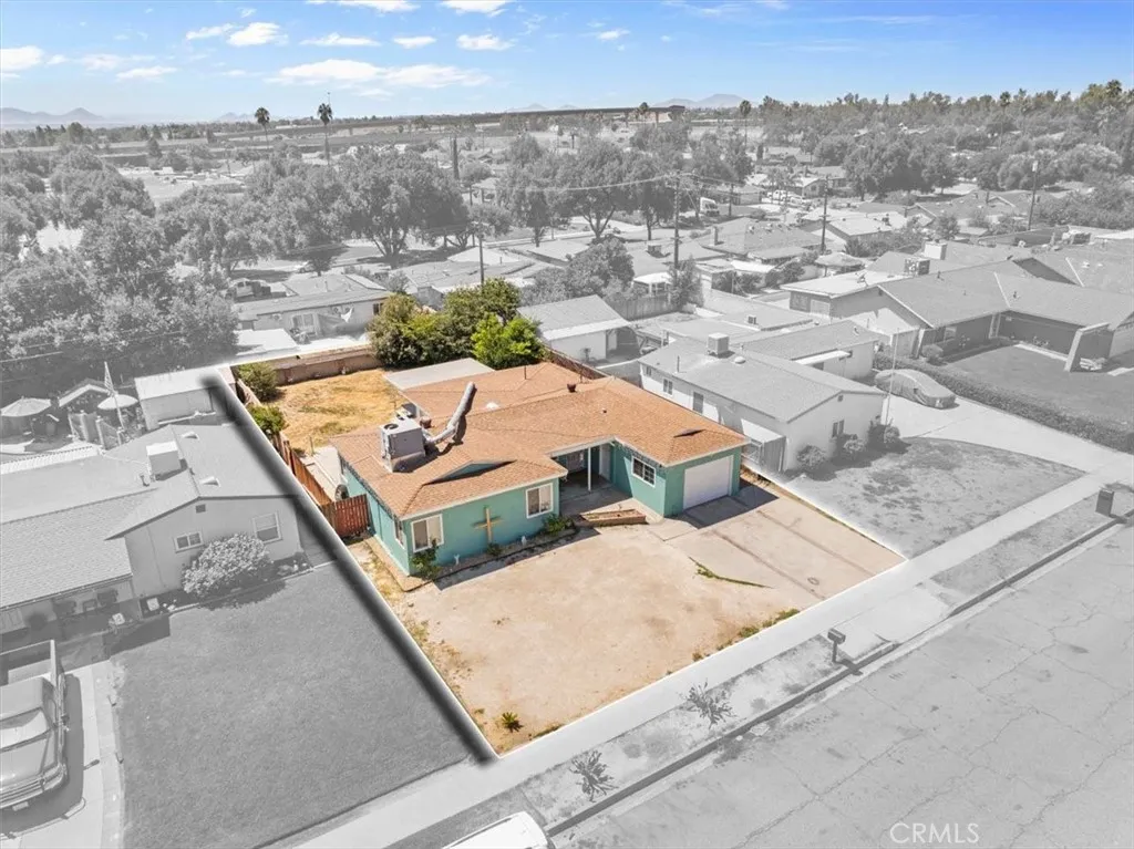 1417 W Marshall Boulevard, San Bernardino, California 92405 home-pic-31