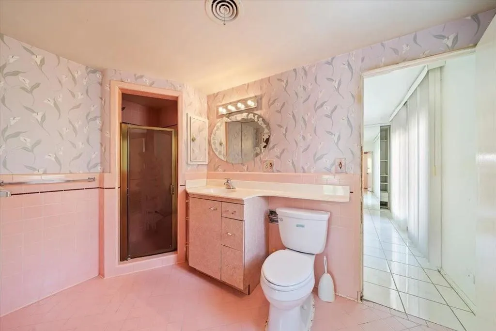 291 W Lilliana Drive, Palm Springs, California 92264 home-pic-21