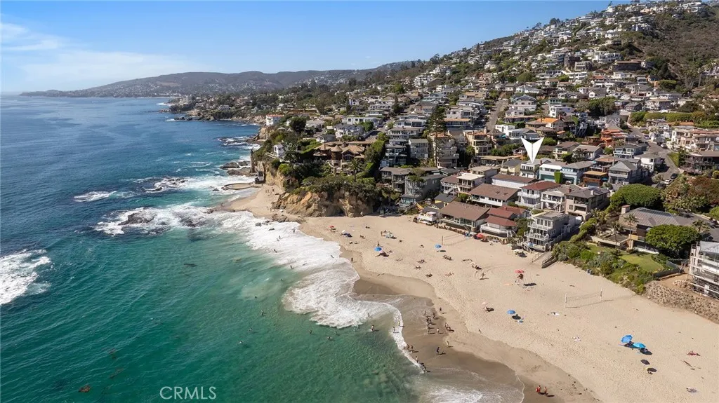 2838 Wards Terrace, Laguna Beach, California 92651 home-pic-32
