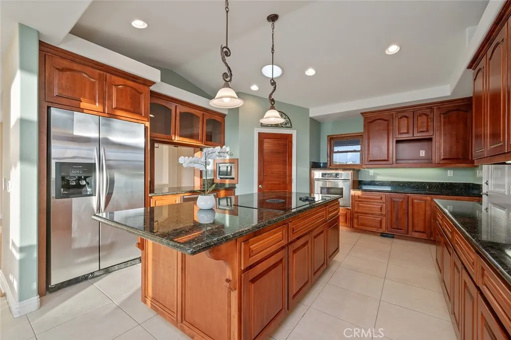 45200 Camaron Road, Temecula, California 92590 home-pic-7