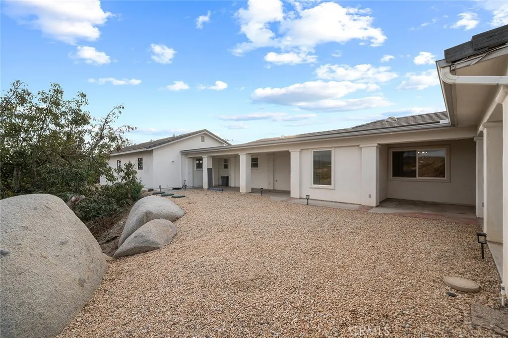 45200 Camaron Road, Temecula, California 92590 home-pic-59