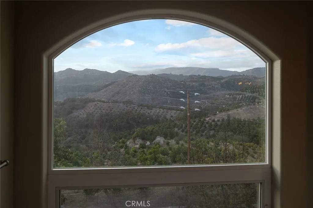 45200 Camaron Road, Temecula, California 92590 home-pic-31