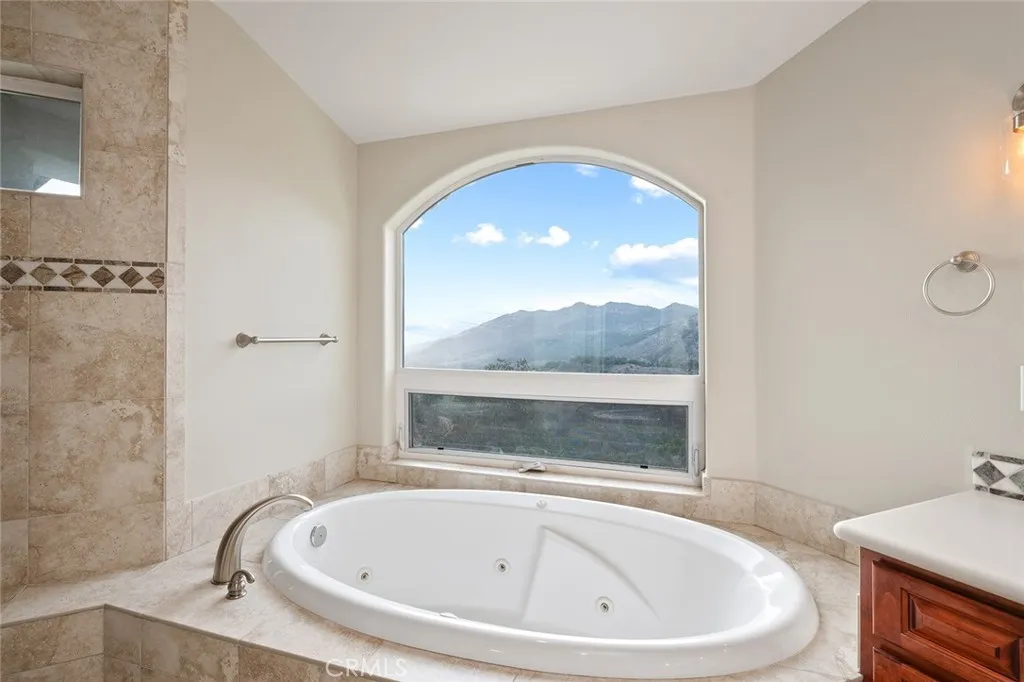 45200 Camaron Road, Temecula, California 92590 home-pic-29
