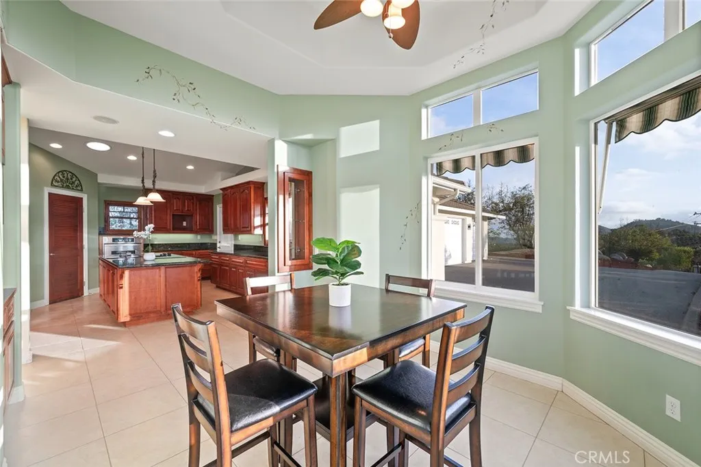 45200 Camaron Road, Temecula, California 92590 home-pic-13