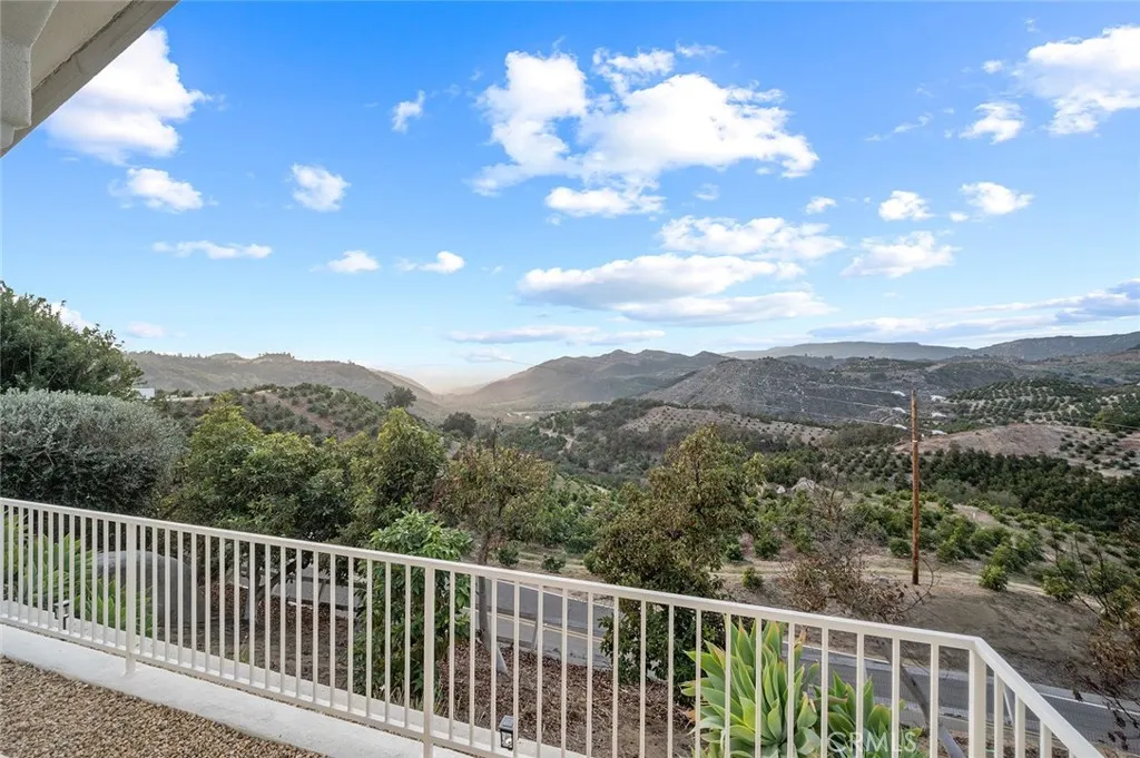 45200 Camaron Road, Temecula, California 92590 home-pic-68
