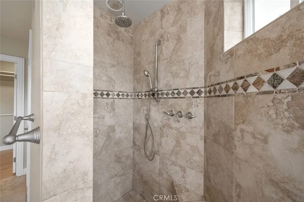 45200 Camaron Road, Temecula, California 92590 home-pic-32
