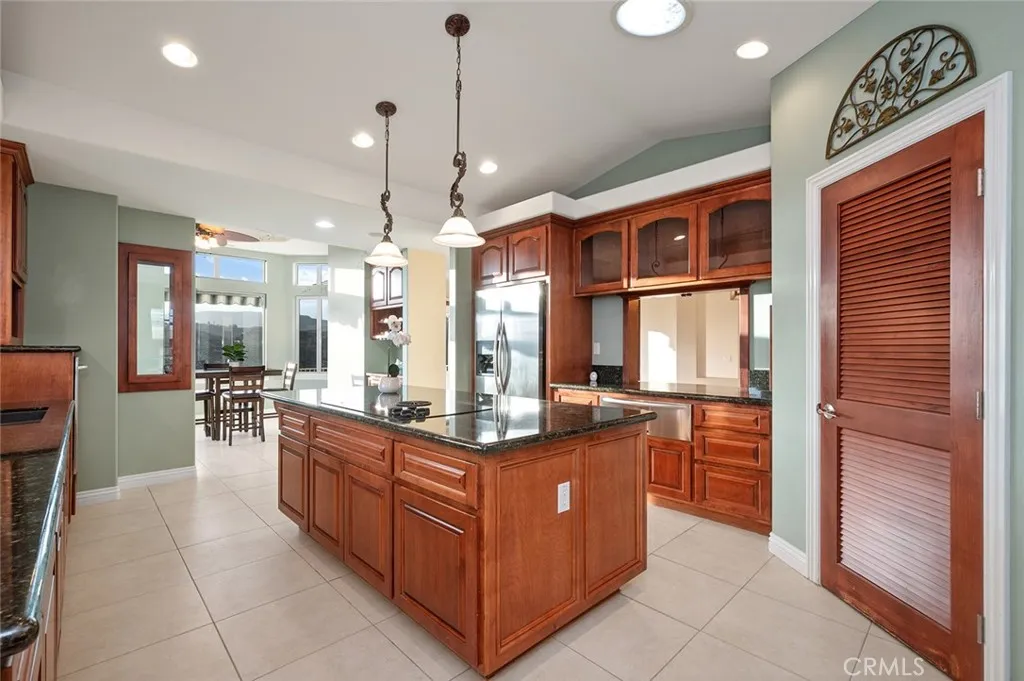 45200 Camaron Road, Temecula, California 92590 home-pic-8