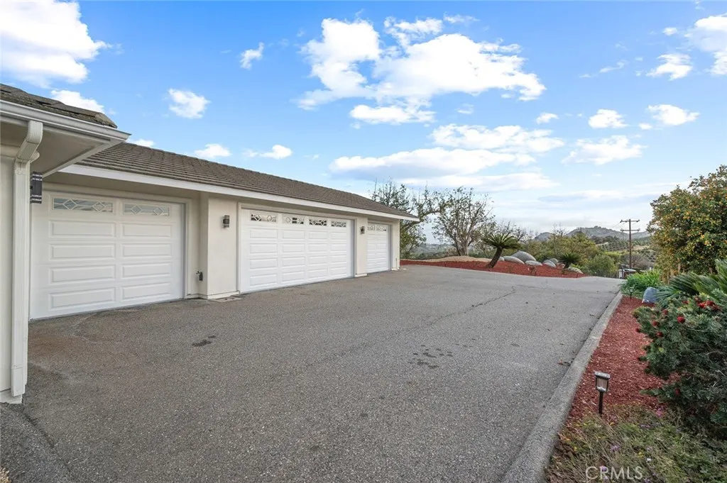 45200 Camaron Road, Temecula, California 92590 home-pic-56
