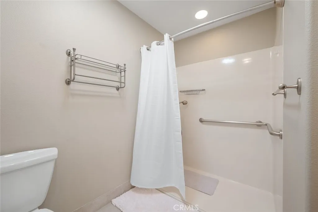 45200 Camaron Road, Temecula, California 92590 home-pic-48