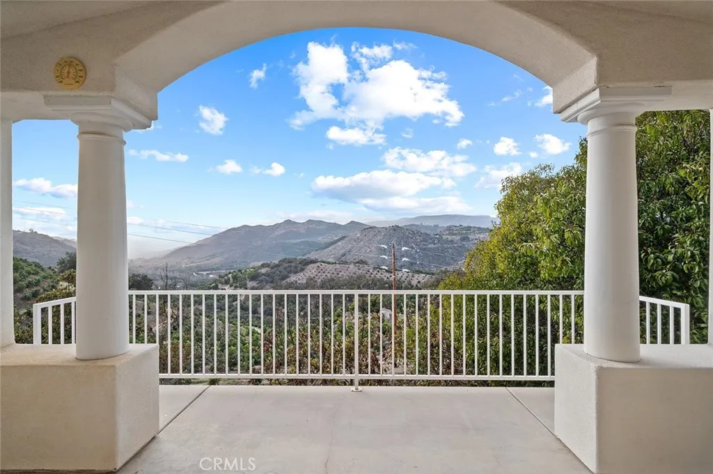 45200 Camaron Road, Temecula, California 92590 home-pic-26