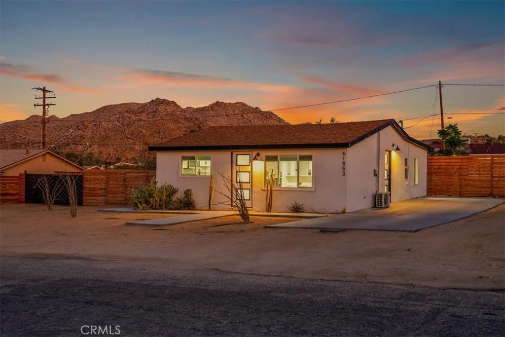 61853 Grand View Circle, Joshua Tree, California 92252 home-pic-6
