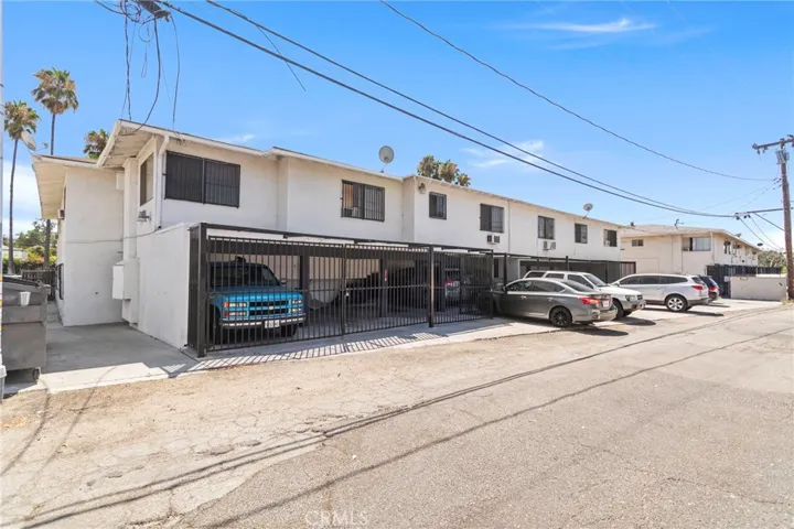 2049 Las Vegas Avenue, Pomona, California 91767