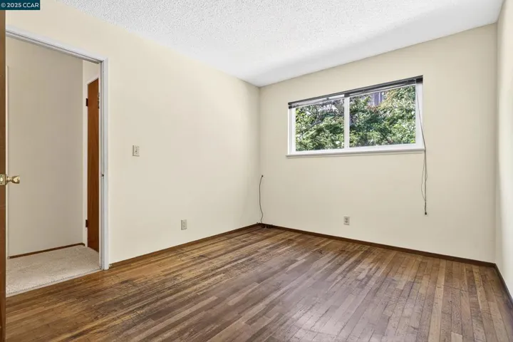 1200 Bay View Farm Rd, Pinole, California 94564
