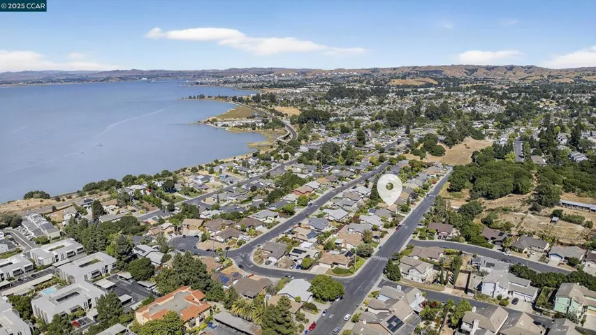 1200 Bay View Farm Rd, Pinole, California 94564