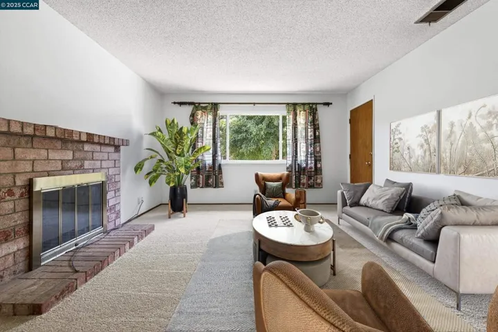 1200 Bay View Farm Rd, Pinole, California 94564