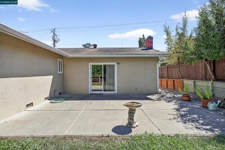 1200 Bay View Farm Rd, Pinole, California 94564