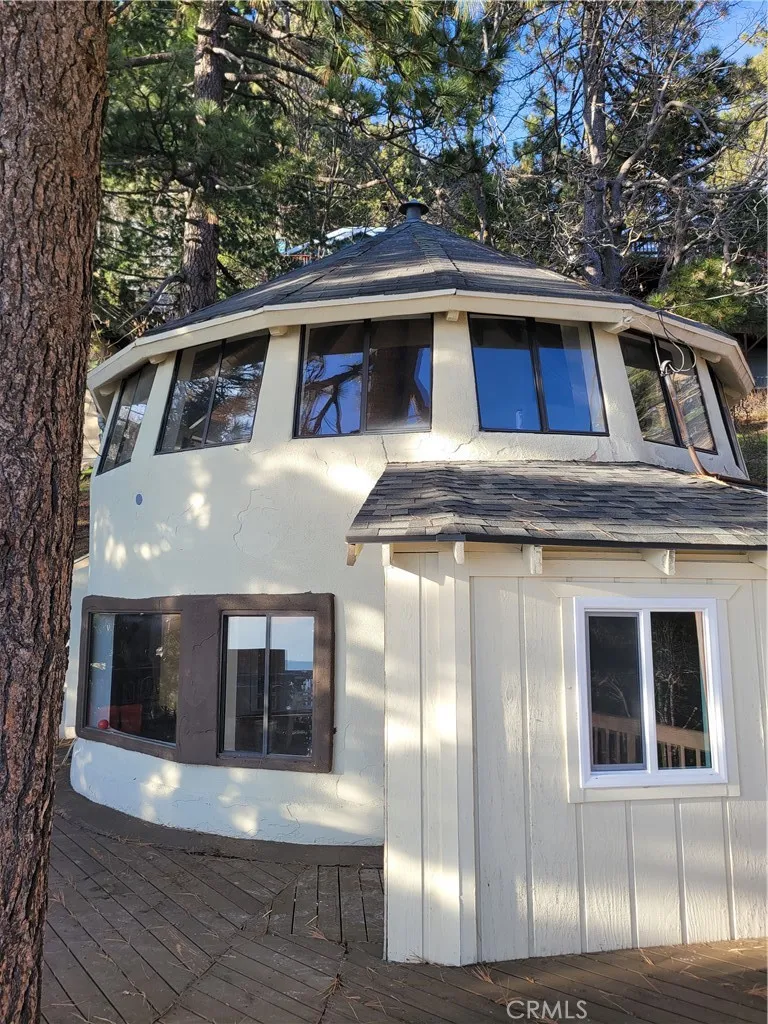 31612 City Creek Road, Running Springs, California 92382 home-pic-1